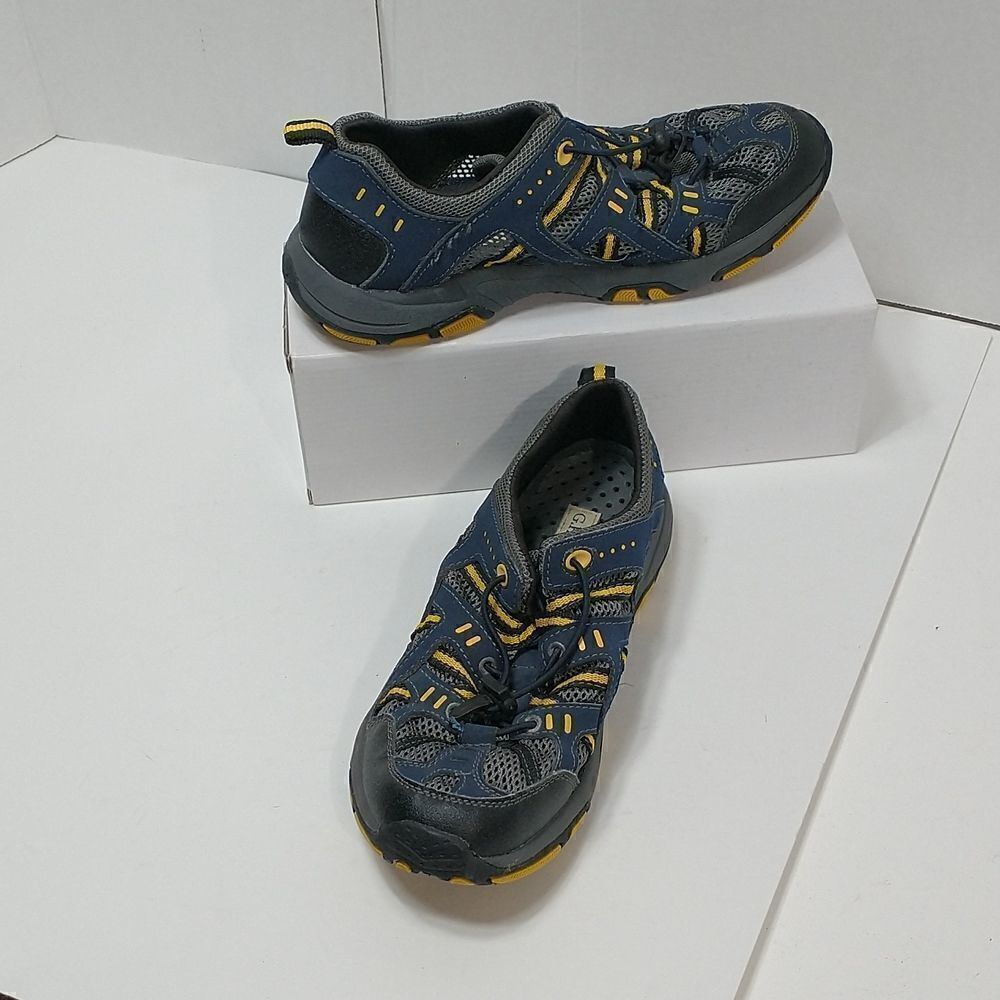 G.H. Bass Surfside Trail & Water Shoes Gray US 7